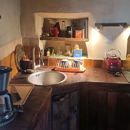 Entre Terre Et Ciel. Lägenhet Saignon Exteriör bild