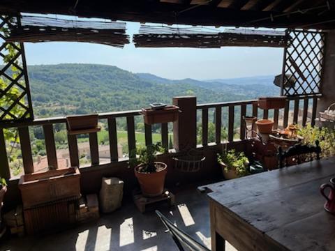 Entre Terre Et Ciel. Lägenhet Saignon Exteriör bild