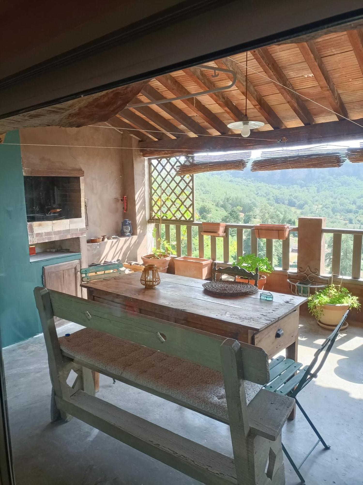 Entre Terre Et Ciel. Lägenhet Saignon Exteriör bild